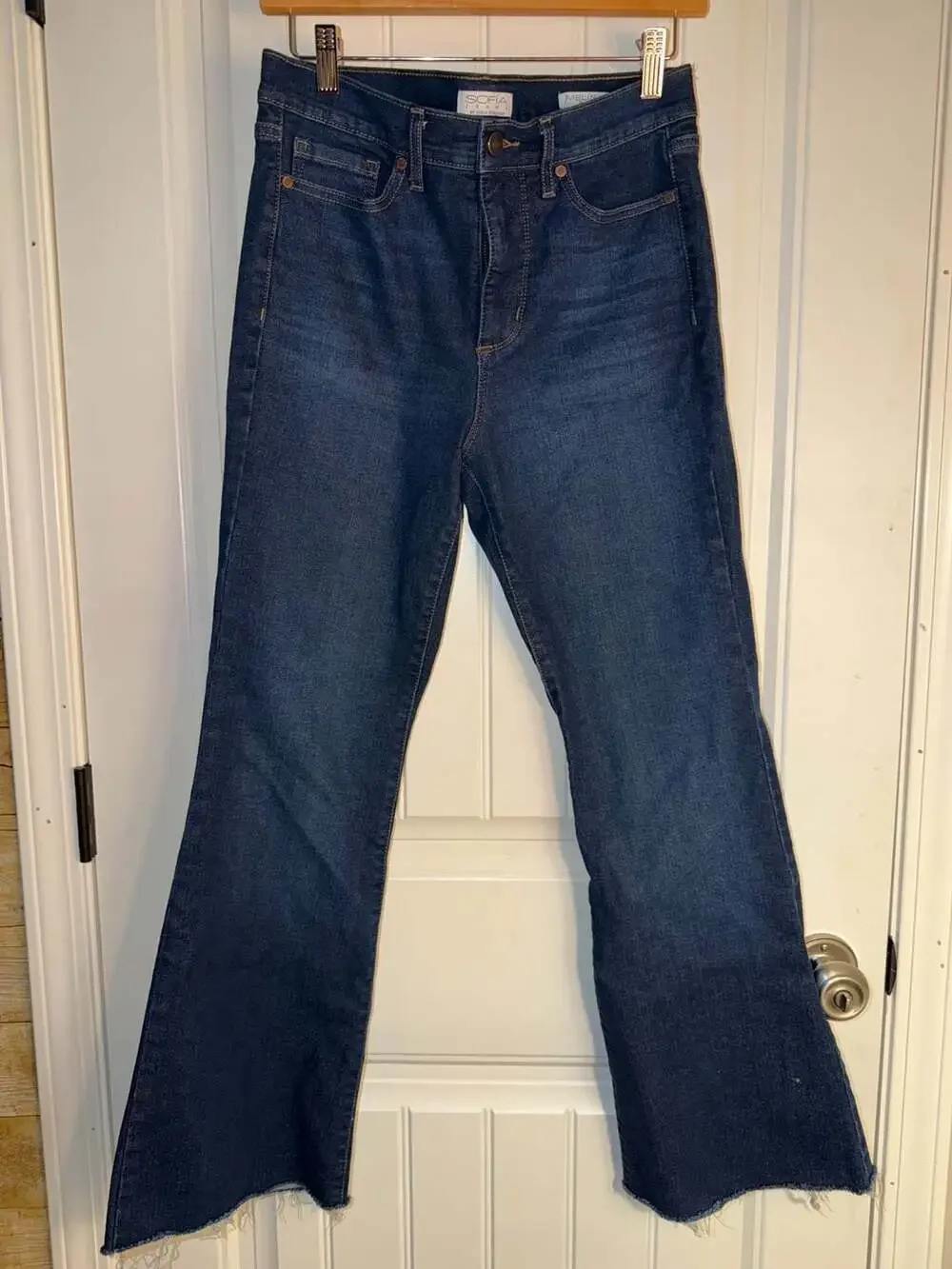 Sofia Jeans by Sofia Vergara Melisa Flare Jeans • Dark Wash • Raw Hem 👖✨